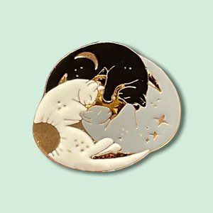 Celestial 3 Cat Pin ✨